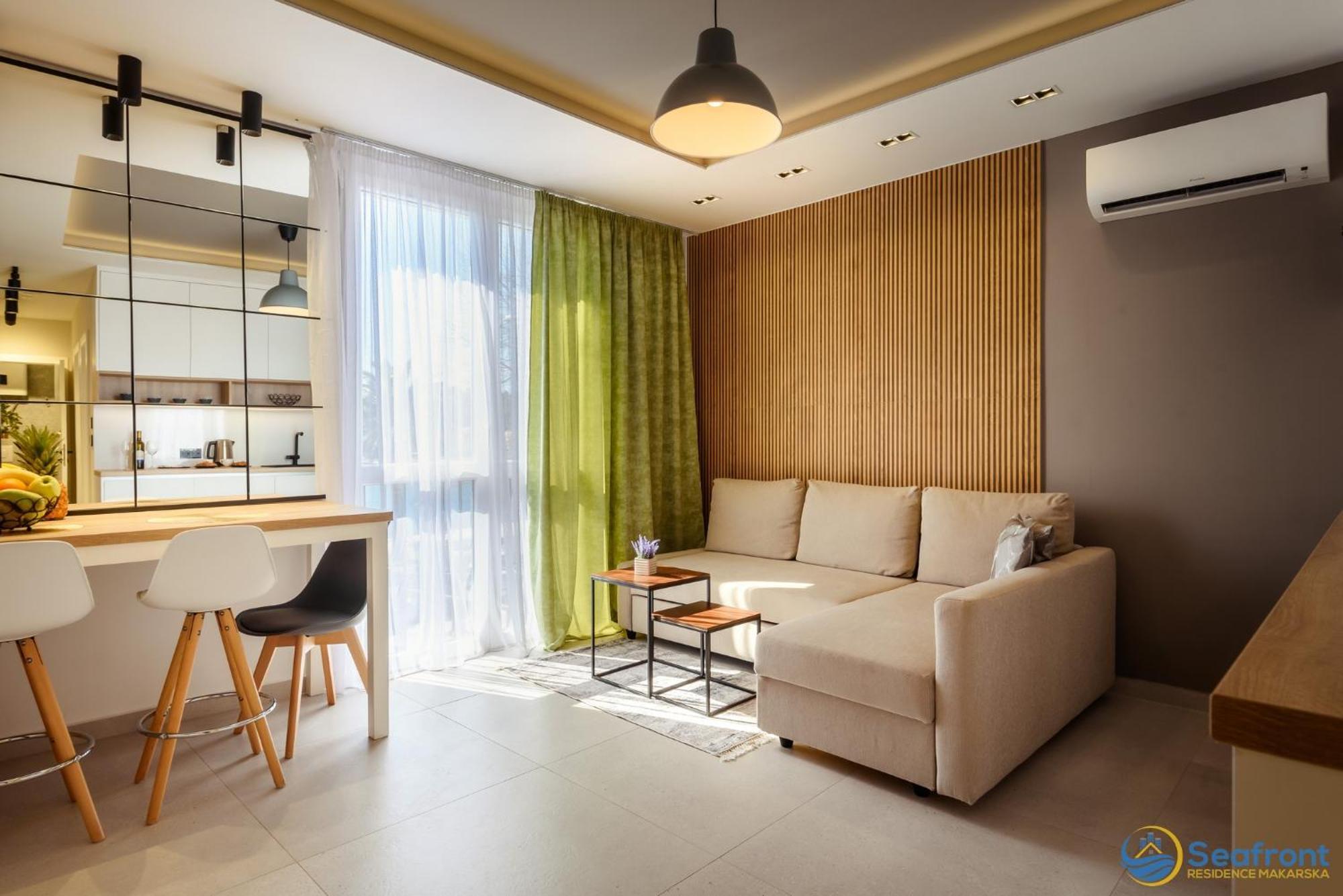 Seafront Apartment *
